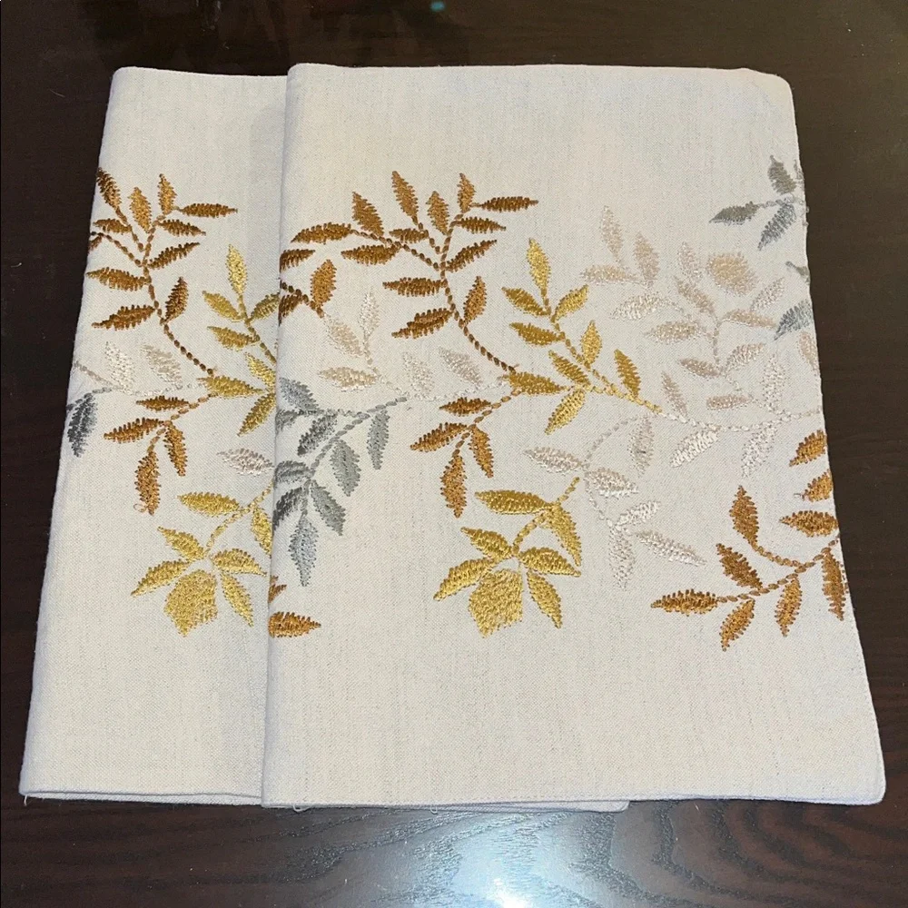 Crate&Barrel great preowned